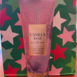 Bath & Body Works Vanilla Ease Body Cream - Pink and Purple